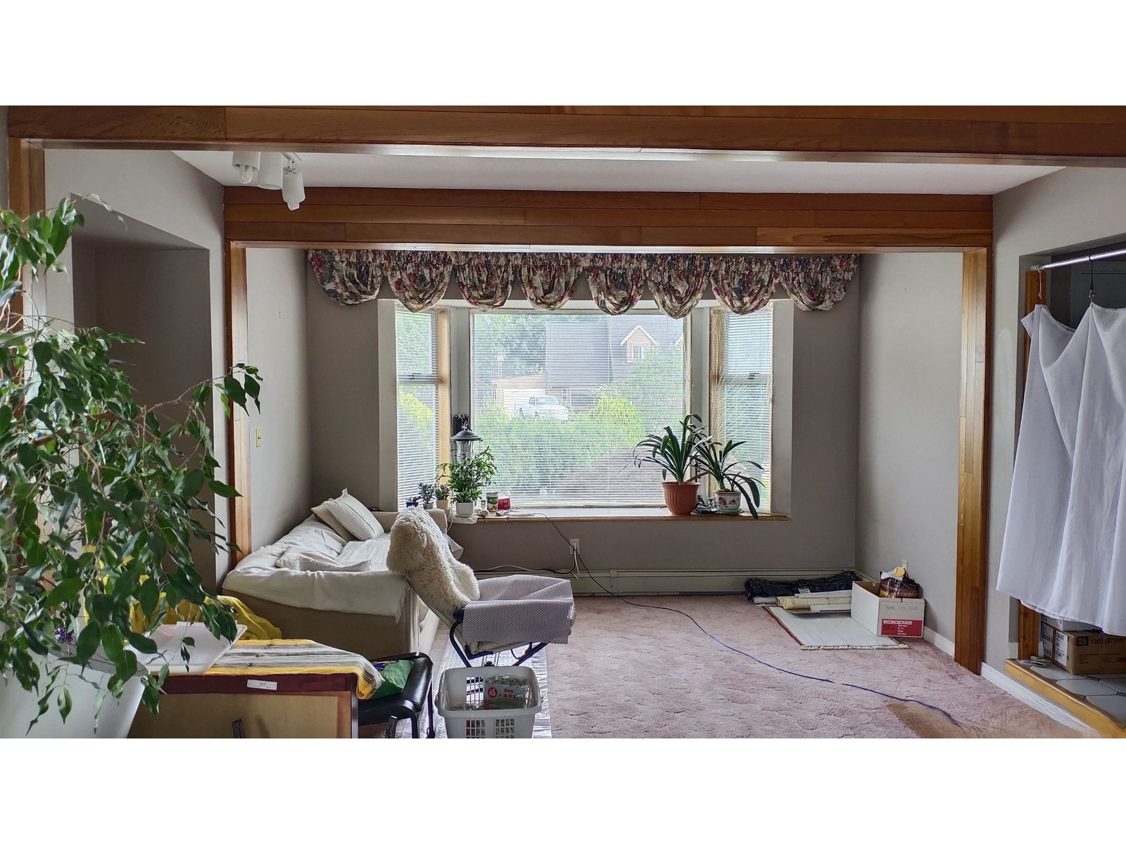 Property at 12978 96A AVENUE image 4
