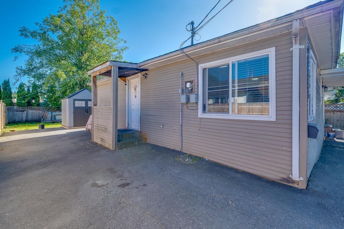 12778 114 Avenue, Surrey, British Columbia  V3V 3P1 - Photo 4 - R2918843