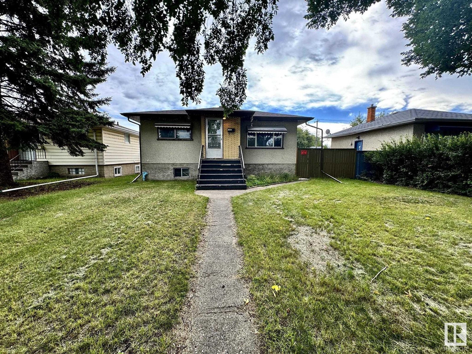 13033 64 St Nw, Edmonton, Alberta  T5A 0Y3 - Photo 2 - E4403910