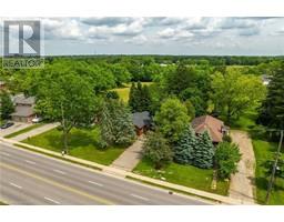 224-228-230 MOUNT PLEASANT Street, brantford, Ontario