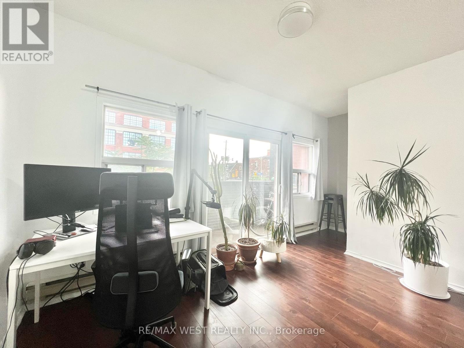 A - 536 College Street, Toronto (Palmerston-Little Italy), Ontario  M6G 1A6 - Photo 7 - C9281595