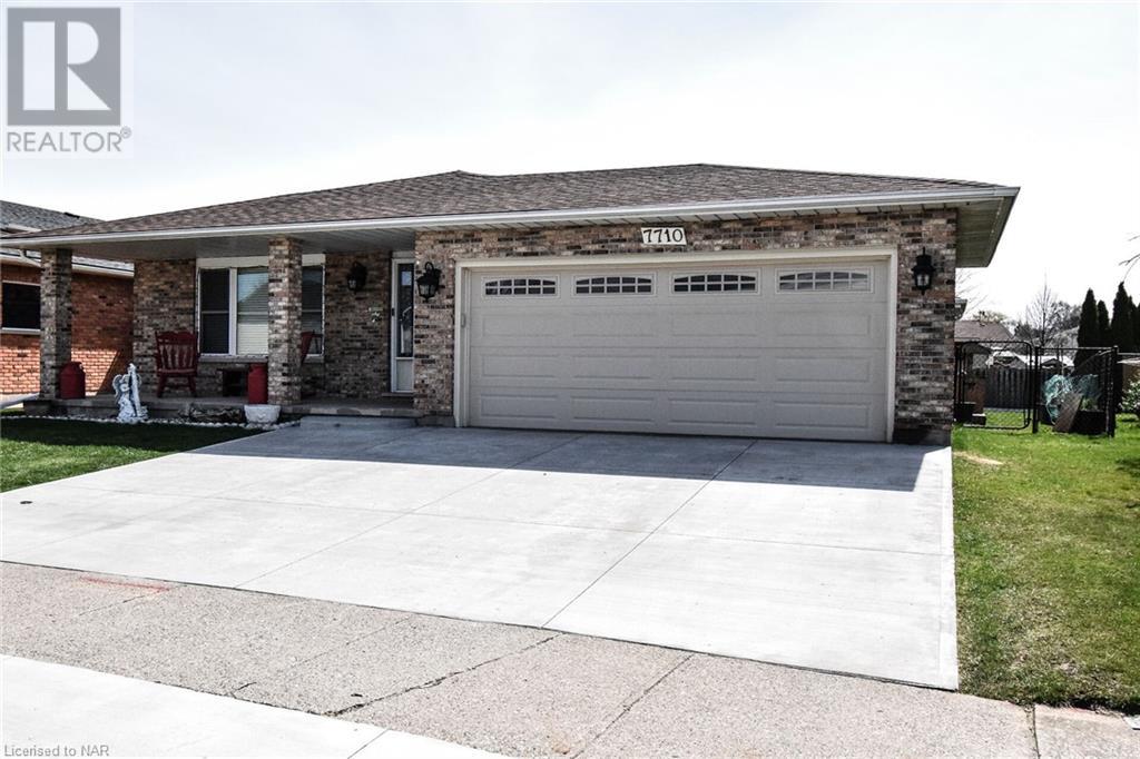 7710 Preakness Street, Niagara Falls, Ontario  L2H 2Y4 - Photo 2 - 40638853