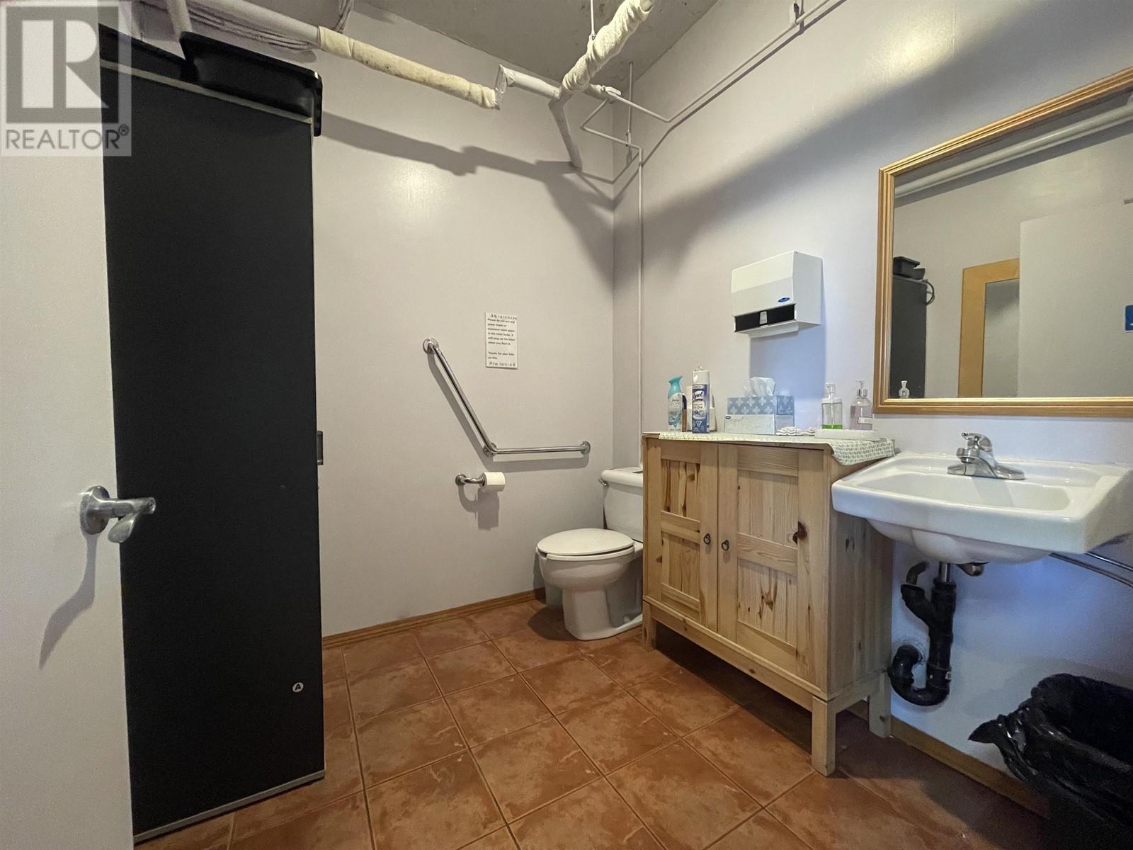 6987 Victoria Drive, Vancouver, British Columbia  V5P 3Y7 - Photo 7 - C8062514