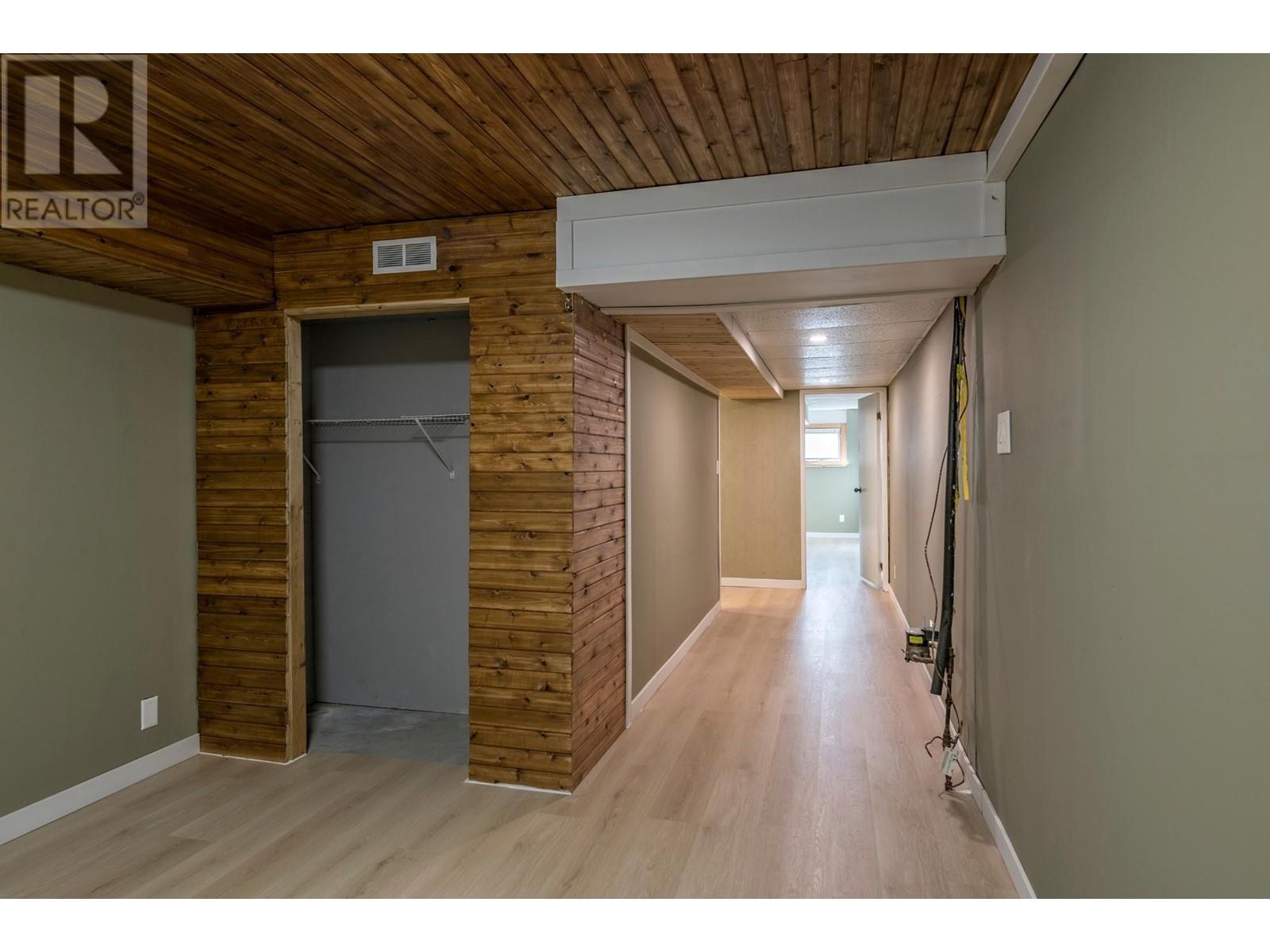 423 Pine Street, Chase, British Columbia  V0E 1M0 - Photo 28 - 180599