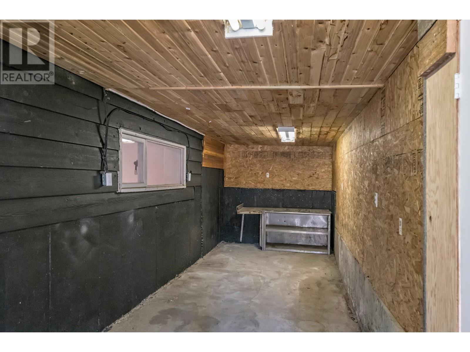 423 Pine Street, Chase, British Columbia  V0E 1M0 - Photo 42 - 180599