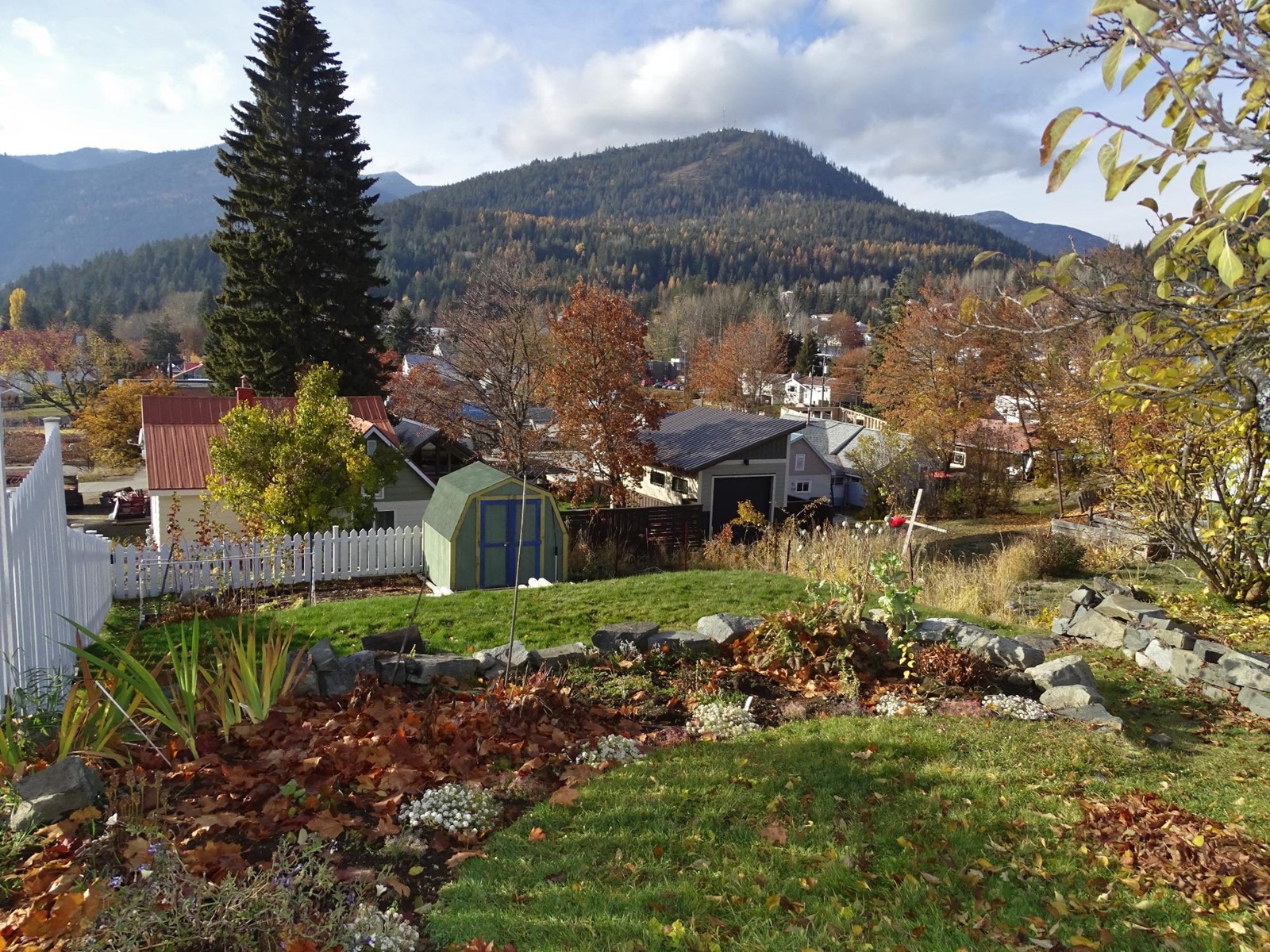 2121 Butte Street, Rossland, British Columbia  V0G 1Y0 - Photo 33 - 2479274