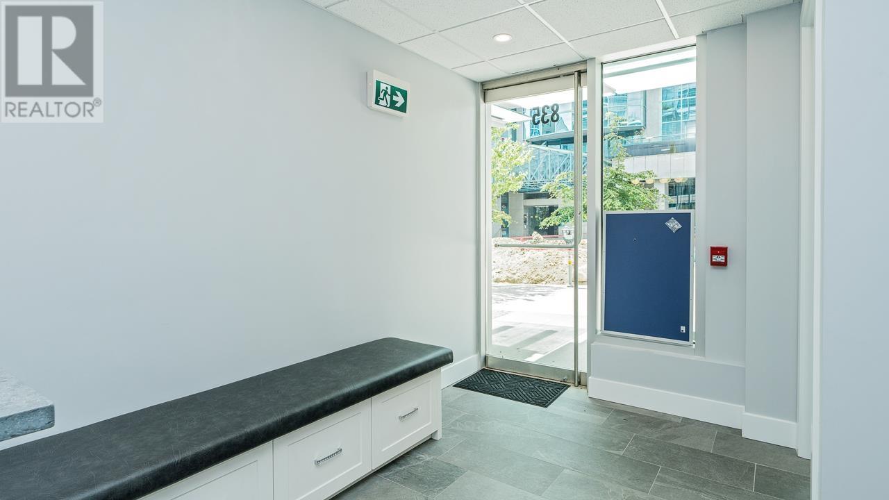 Listing Picture 5 of 27 : 835 DRAKE STREET, Vancouver / 溫哥華 - 魯藝地產 Yvonne Lu Group - MLS Medallion Club Member