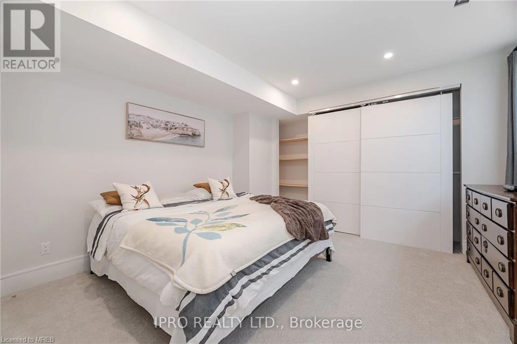 574 Stephens Crescent, Oakville, Ontario  L6K 1Y3 - Photo 36 - 40618266