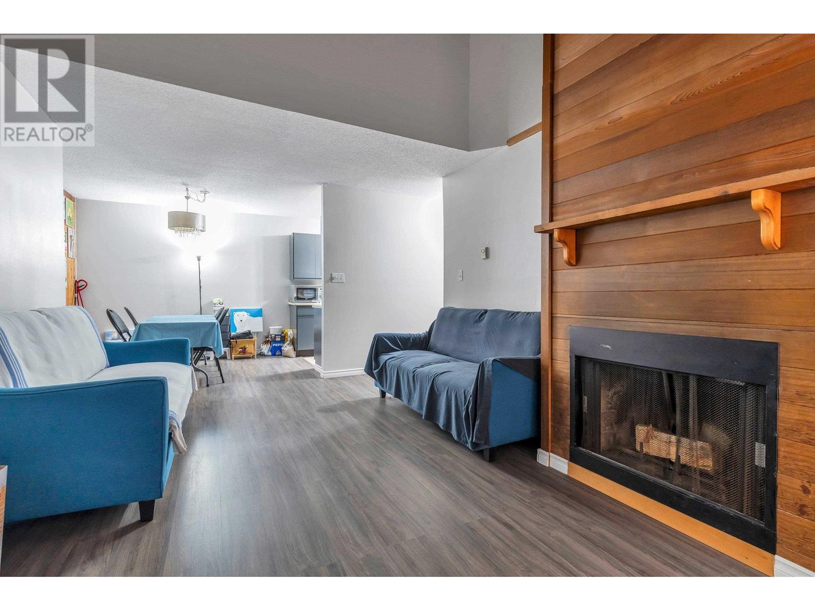 310 1195 Pipeline Road, Coquitlam, British Columbia V3B 6J5 - Photo 1 - R2918582
