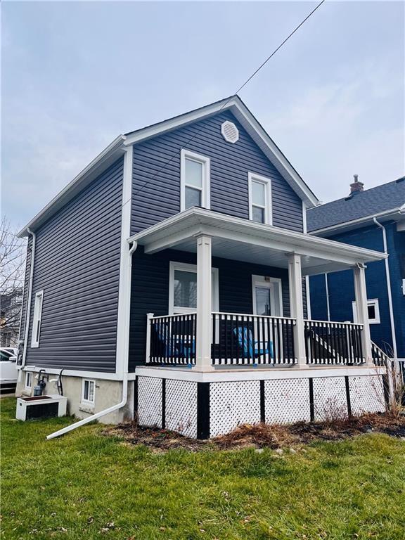 4945 Maple Street, Niagara Falls, Ontario  L2E 2M6 - Photo 1 - H4205003