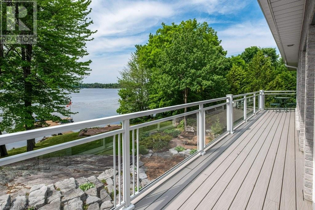 3909 Stone Point Road, Inverary, Ontario  K0H 1X0 - Photo 14 - 40638983