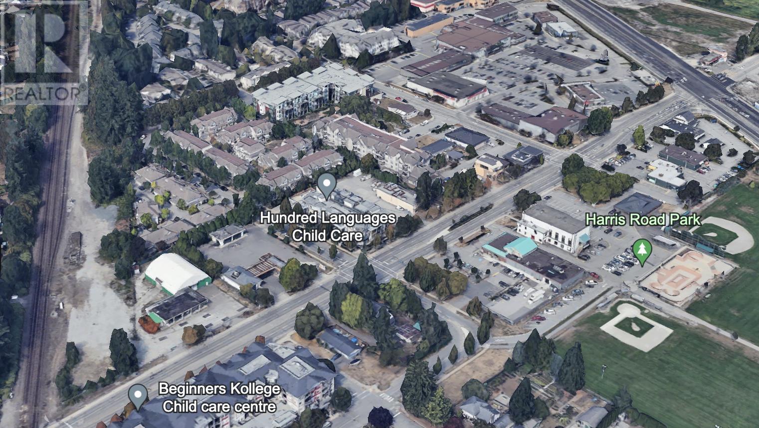 301 12409 Harris Road, Pitt Meadows, British Columbia  V3Y 0E7 - Photo 3 - R2917754