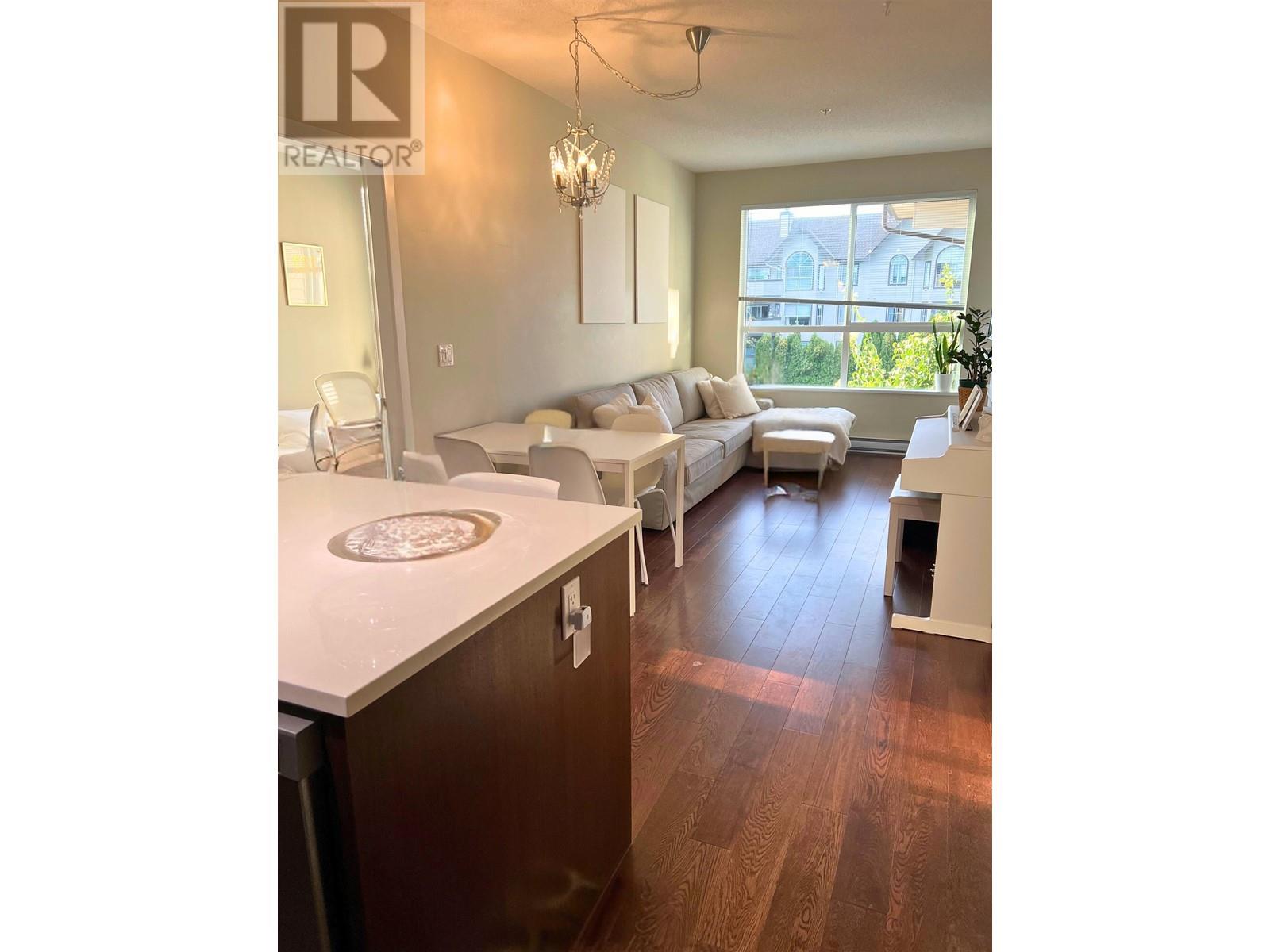 301 12409 Harris Road, Pitt Meadows, British Columbia  V3Y 0E7 - Photo 6 - R2917754