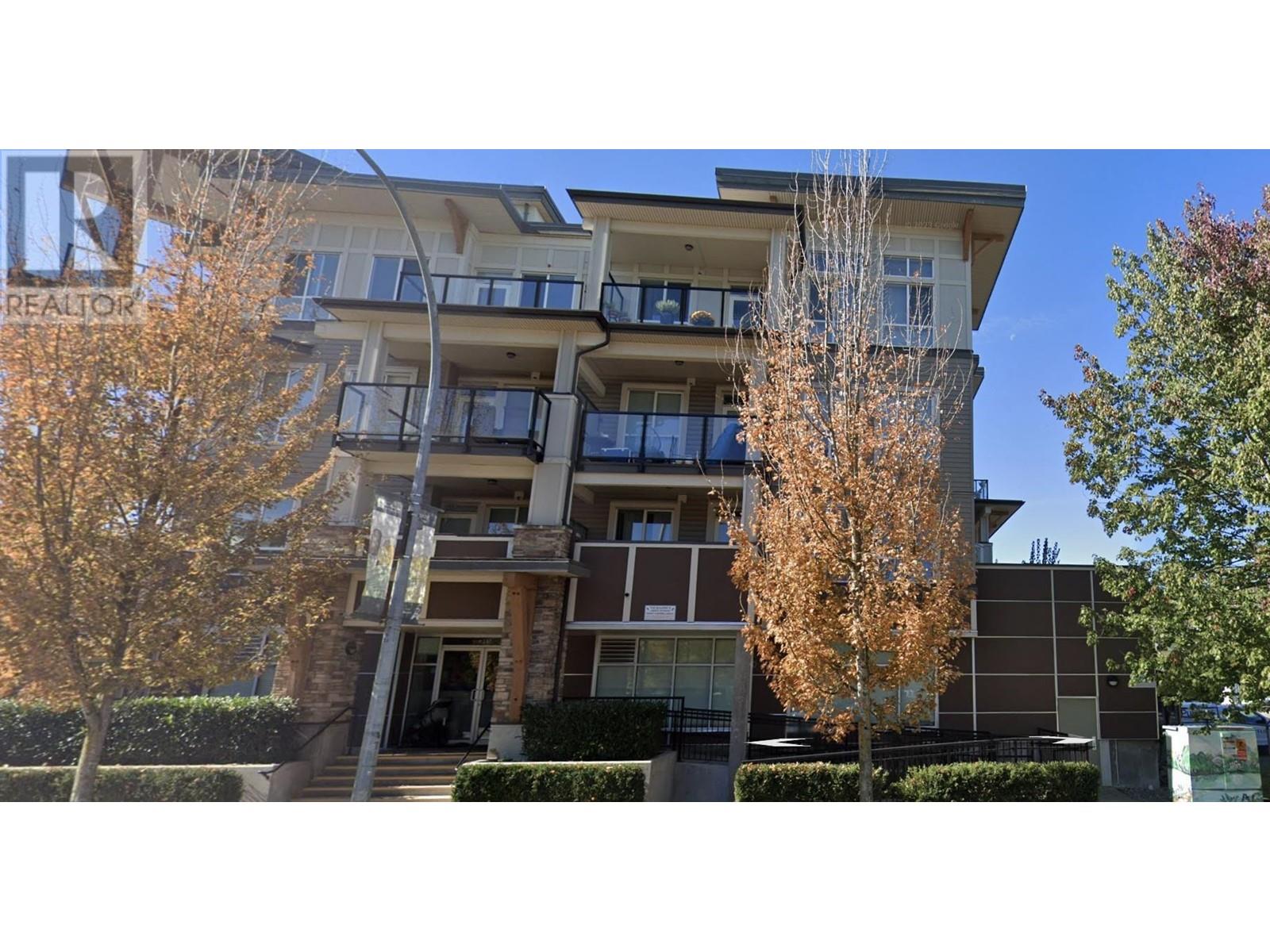 301 12409 Harris Road, Pitt Meadows, British Columbia  V3Y 0E7 - Photo 2 - R2917754