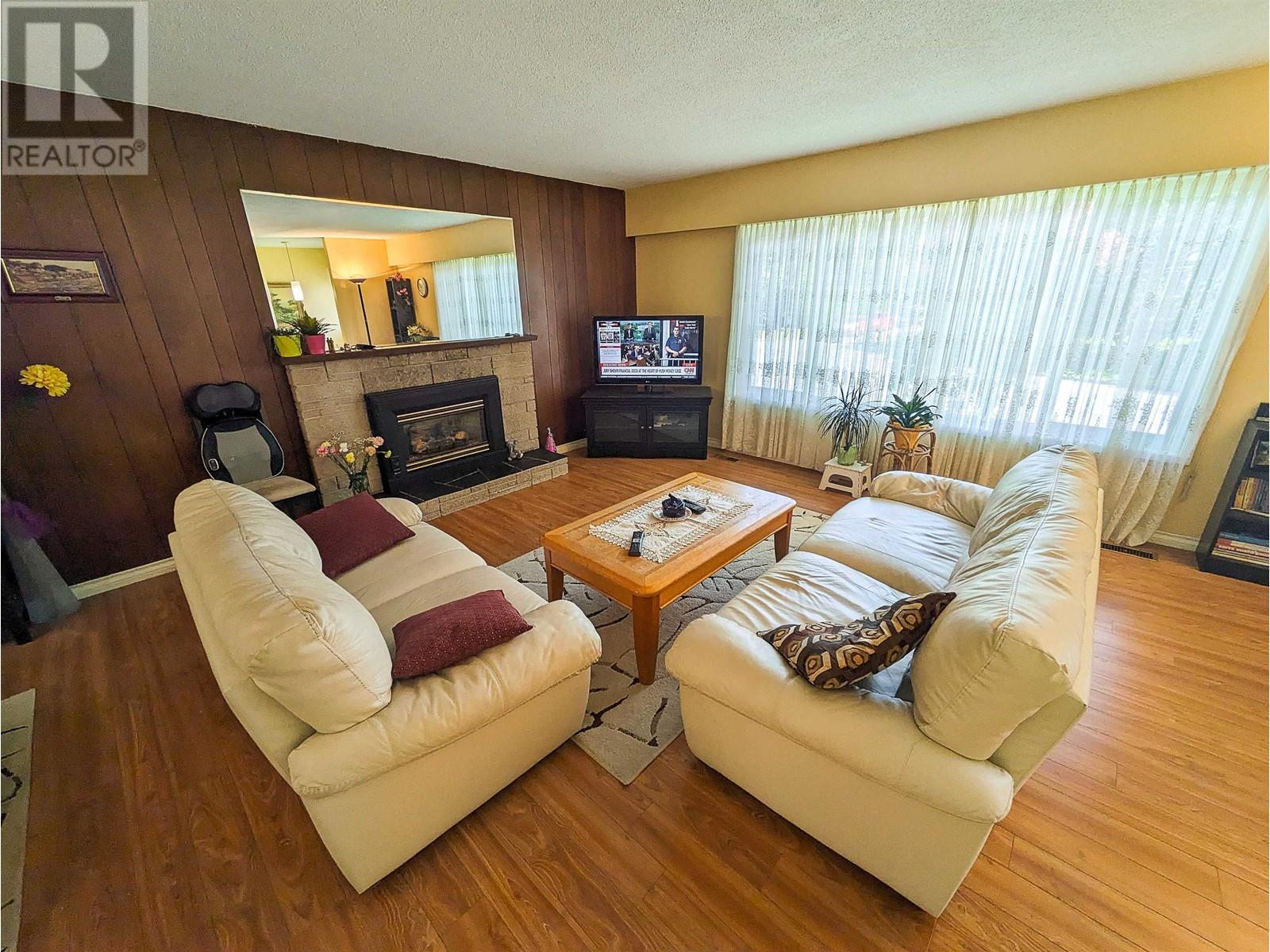 11939 Hall Street, Maple Ridge, British Columbia  V2X 5L9 - Photo 5 - R2918752