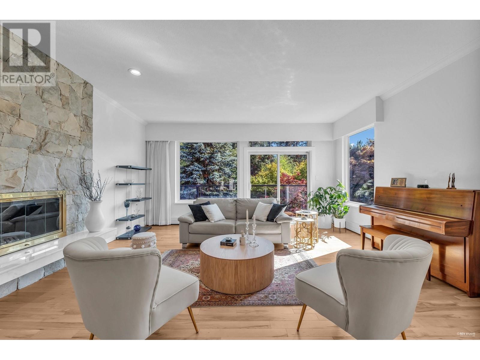 4757 Woodgreen Drive, West Vancouver, British Columbia  V7S 2Z9 - Photo 9 - R2912571