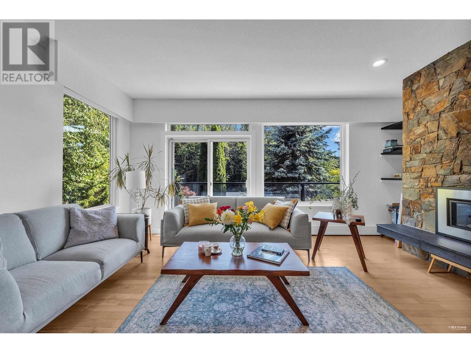 4757 Woodgreen Drive, West Vancouver, British Columbia  V7S 2Z9 - Photo 10 - R2912571