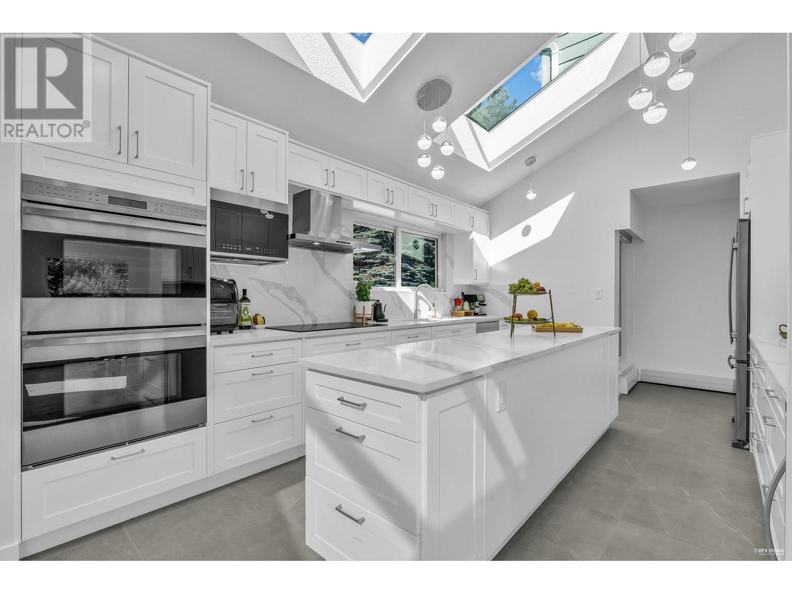 4757 Woodgreen Drive, West Vancouver, British Columbia  V7S 2Z9 - Photo 8 - R2912571