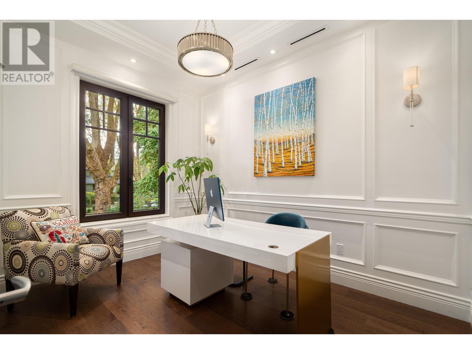 Listing Picture 16 of 40 : 3803 W 26TH AVENUE, Vancouver / 溫哥華 - 魯藝地產 Yvonne Lu Group - MLS Medallion Club Member
