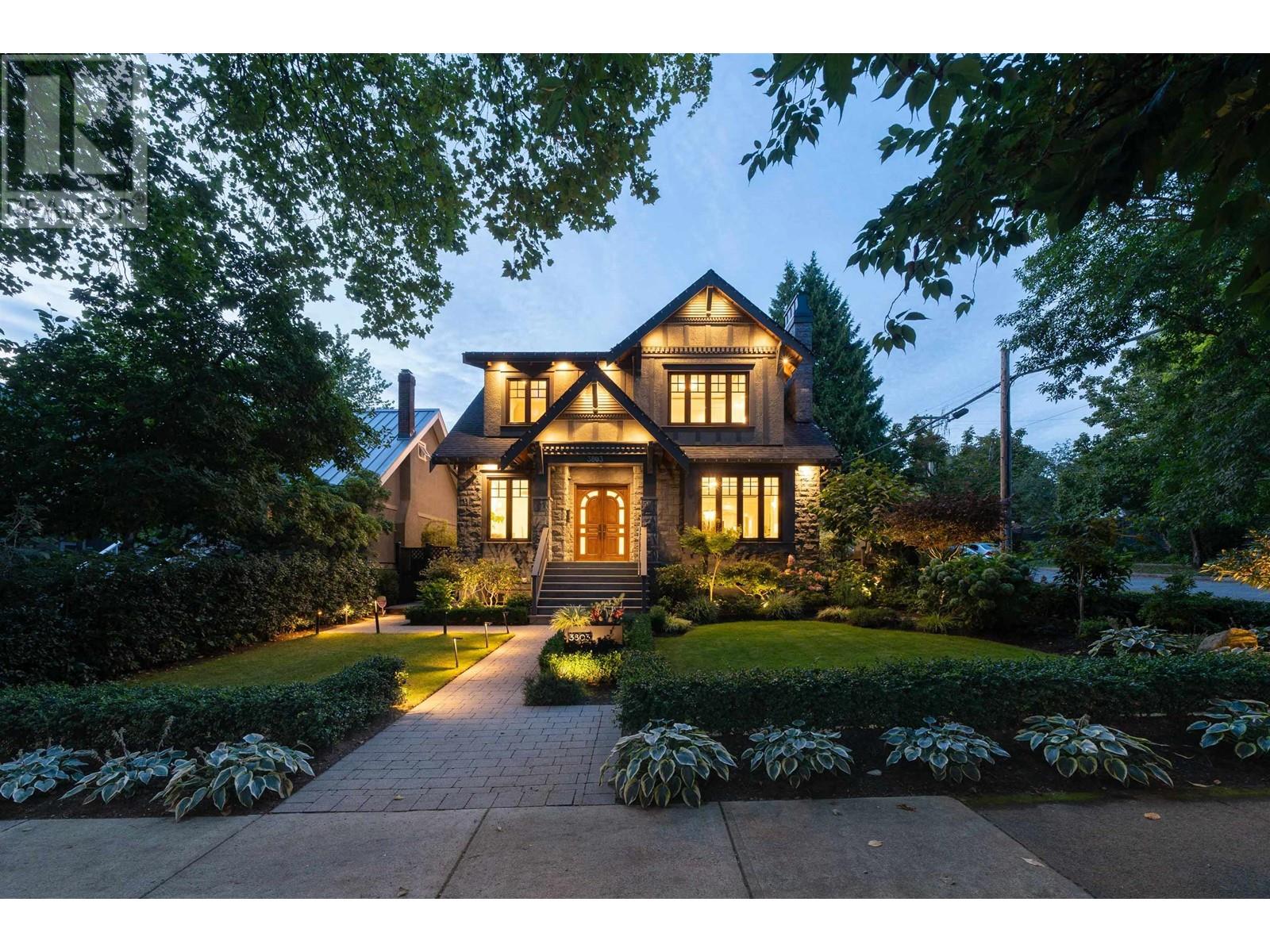 Listing Picture 37 of 40 : 3803 W 26TH AVENUE, Vancouver / 溫哥華 - 魯藝地產 Yvonne Lu Group - MLS Medallion Club Member