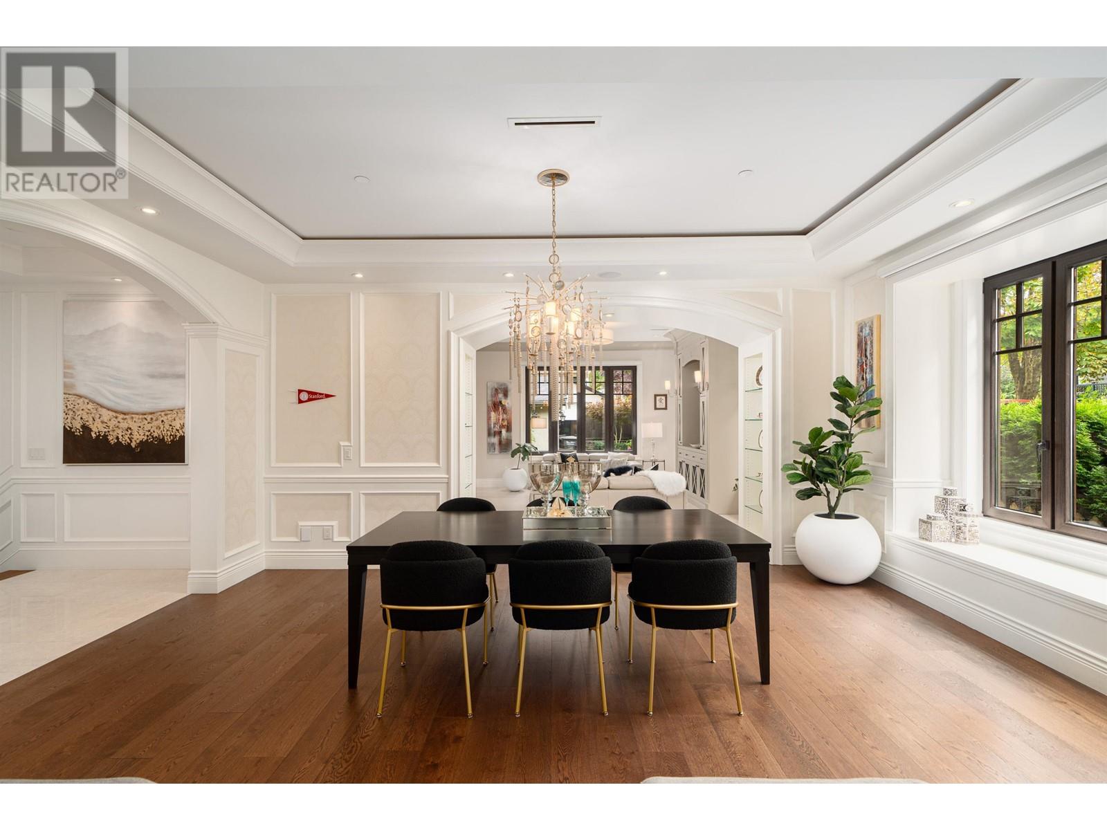 Listing Picture 7 of 40 : 3803 W 26TH AVENUE, Vancouver / 溫哥華 - 魯藝地產 Yvonne Lu Group - MLS Medallion Club Member