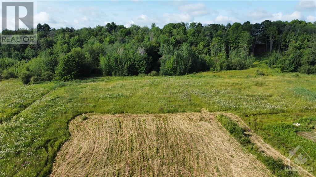 3320 Front Road, Hawkesbury, Ontario  K6A 2R2 - Photo 13 - 1408934