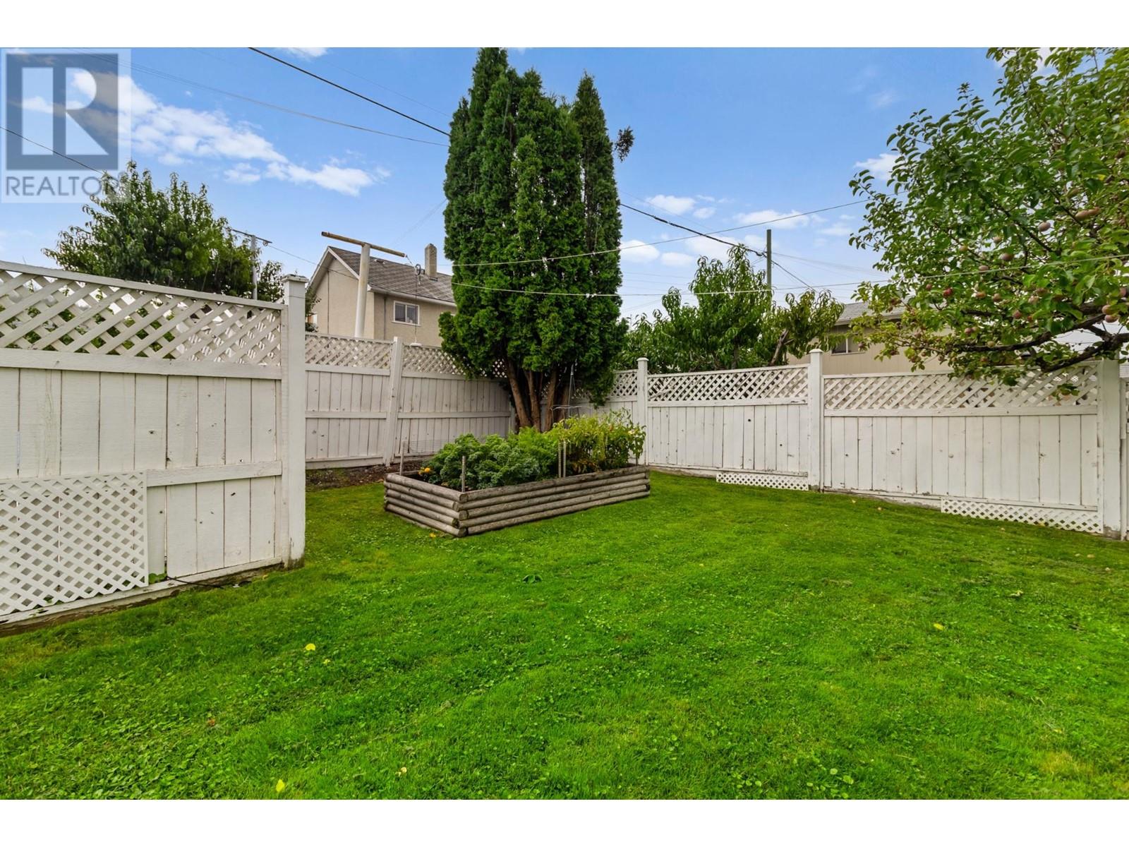 651 Pleasant Street, Kamloops, British Columbia  V2C 3B1 - Photo 28 - 180603