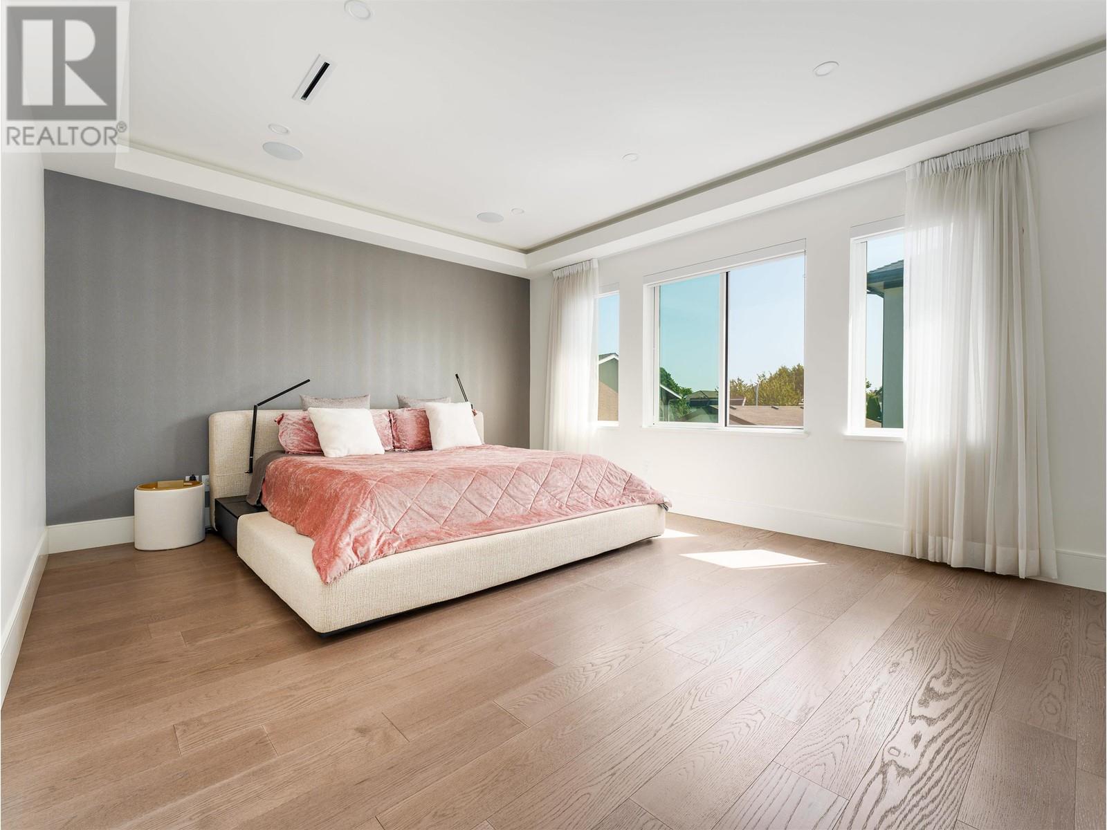 Listing Picture 16 of 38 : 6340 SWIFT AVENUE, Richmond / 烈治文 - 魯藝地產 Yvonne Lu Group - MLS Medallion Club Member