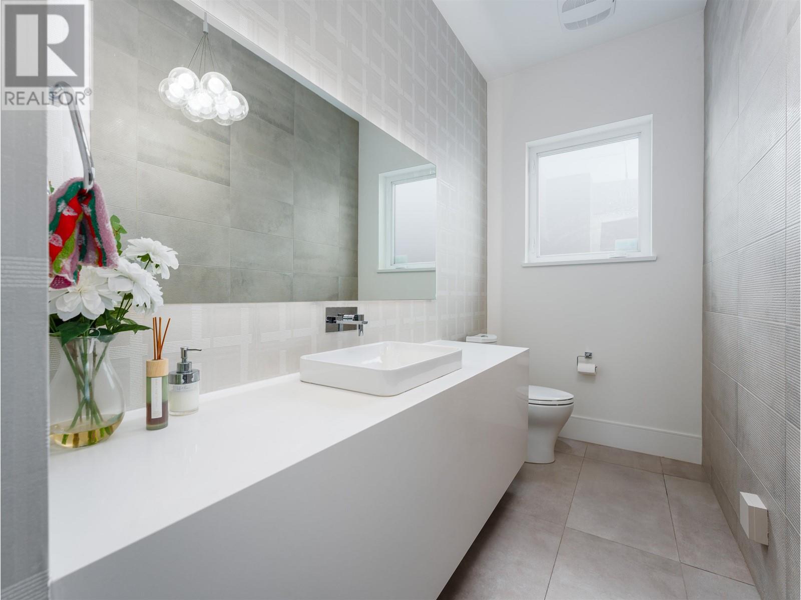 Listing Picture 15 of 38 : 6340 SWIFT AVENUE, Richmond / 烈治文 - 魯藝地產 Yvonne Lu Group - MLS Medallion Club Member