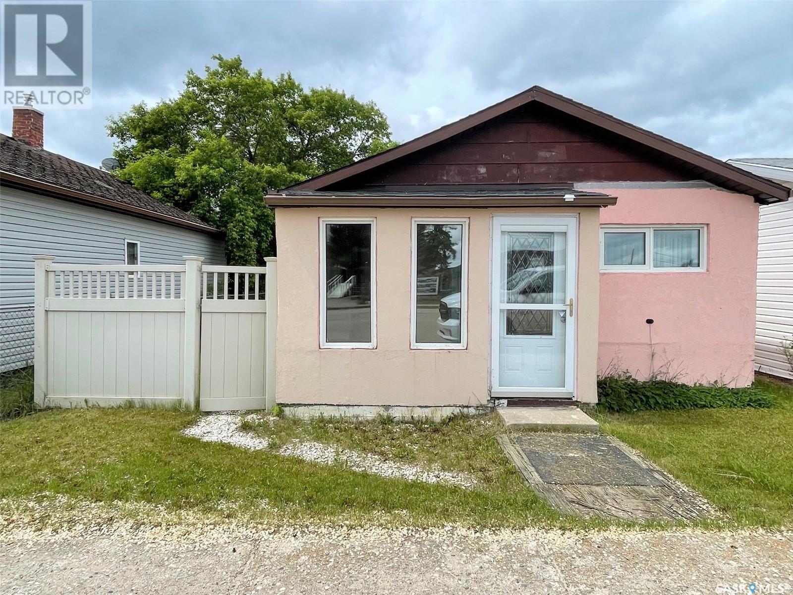 507 Churchill Street, Hudson Bay, Saskatchewan  S0E 0Y0 - Photo 10 - SK982051