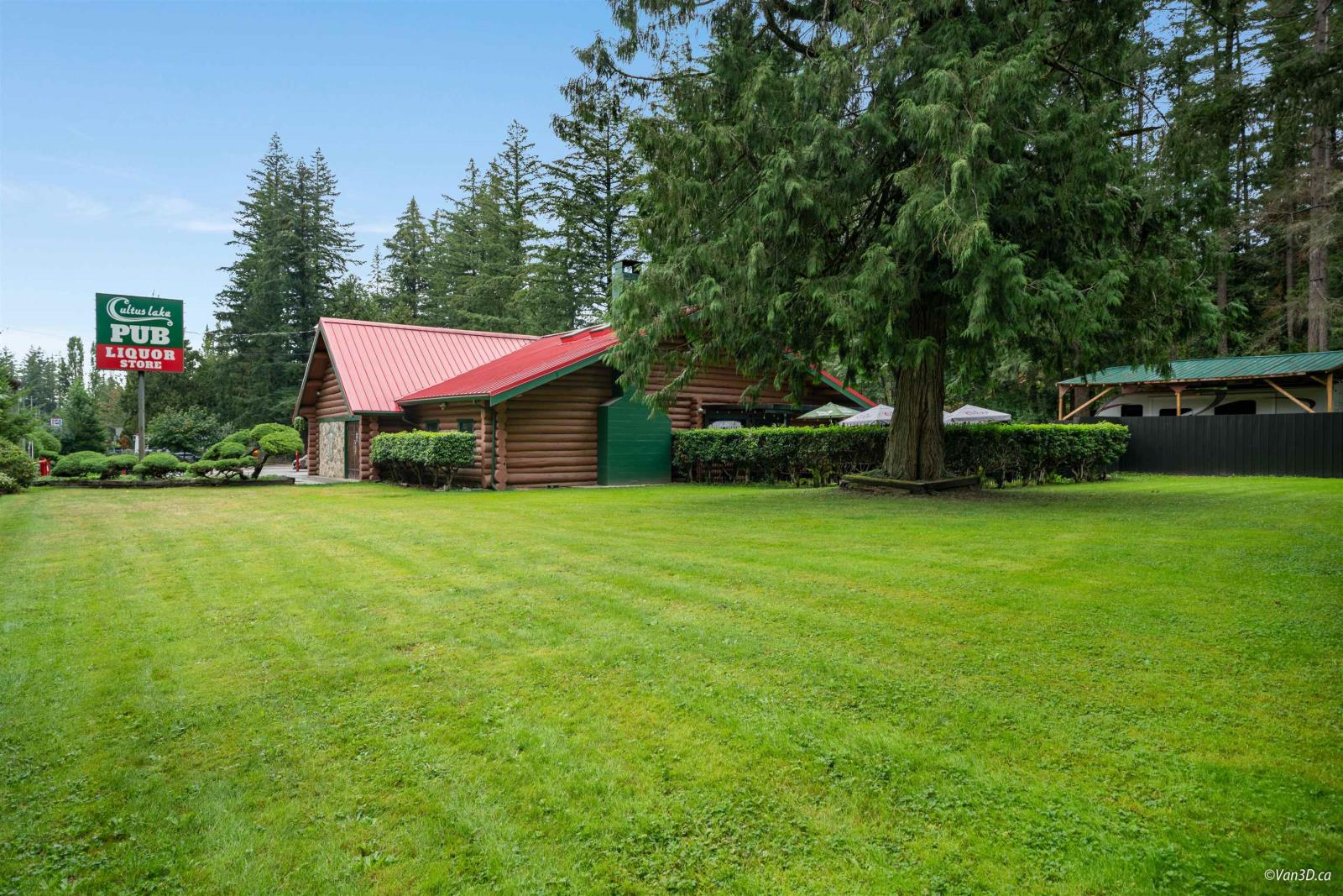 3696-3736 Columbia Valley Road, Cultus Lake North, Cultus Lake, British Columbia  V2R 5A3 - Photo 1 - C8062527