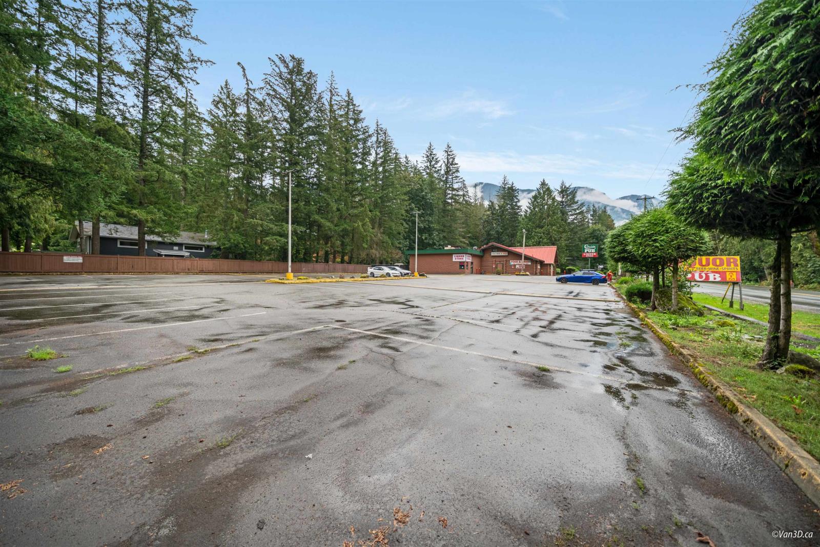 3696-3736 Columbia Valley Road, Cultus Lake North, Cultus Lake, British Columbia  V2R 5A3 - Photo 6 - C8062527