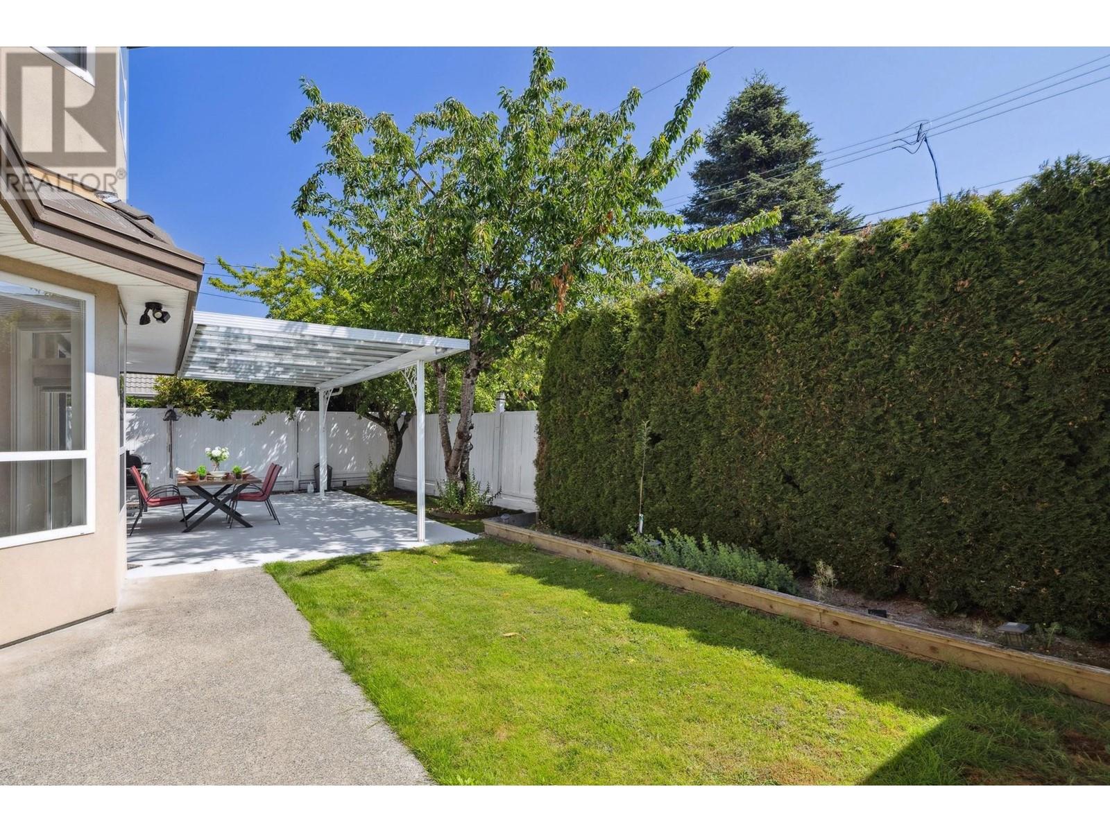 Listing Picture 36 of 37 : 9900 GREENLEES ROAD, Richmond / 烈治文 - 魯藝地產 Yvonne Lu Group - MLS Medallion Club Member