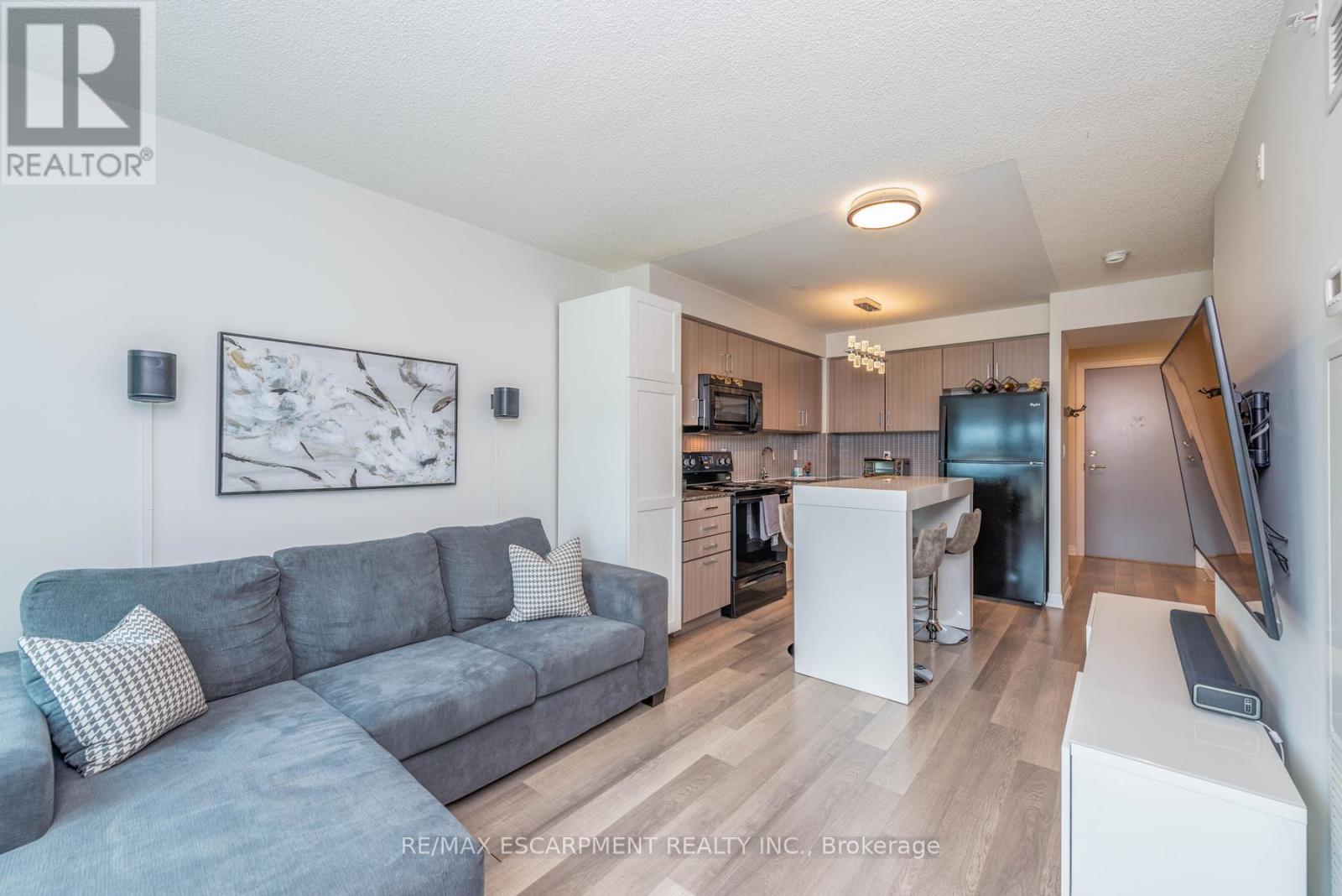 802 - 80 Esther Lorrie Drive, Toronto (West Humber-Clairville), Ontario  M9W 0C6 - Photo 15 - W9282472