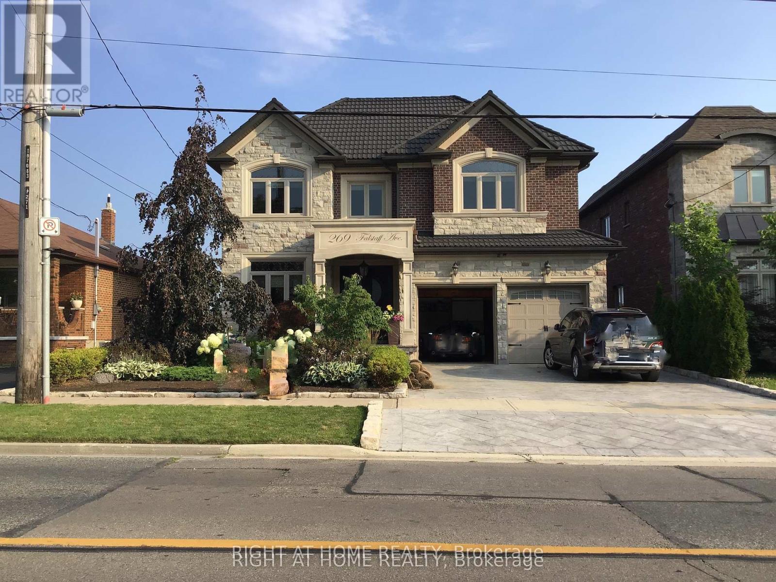 269 Falstaff Avenue, Toronto (Maple Leaf), Ontario  M6L 2G4 - Photo 40 - W9282577