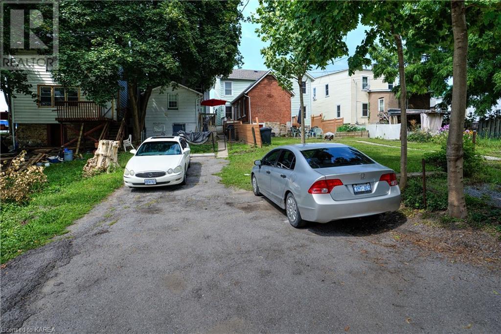 243 King Street E, Gananoque, Ontario  K7G 1G4 - Photo 12 - 40639055