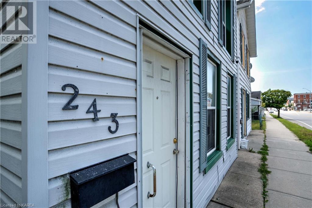 243 King Street E, Gananoque, Ontario  K7G 1G4 - Photo 13 - 40639055