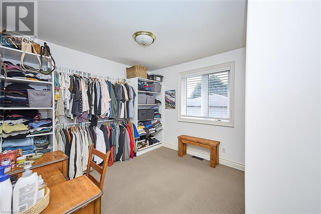 10 Bloomfield Avenue, St. Catharines, Ontario  L2P 1W8 - Photo 22 - 40639182