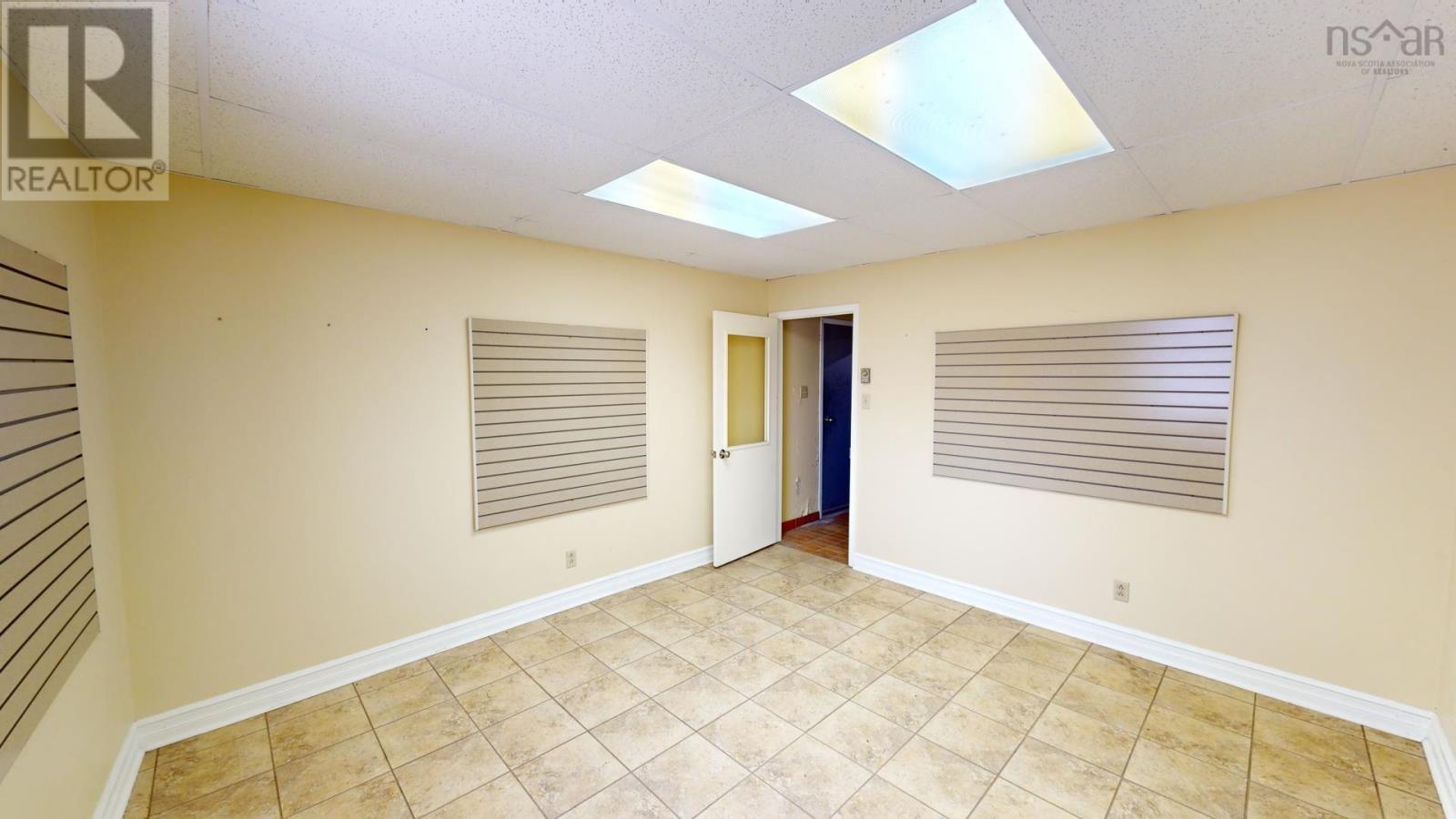 6 Clyde Avenue, Sydney Mines, Nova Scotia  B1V 2E4 - Photo 10 - 202410919