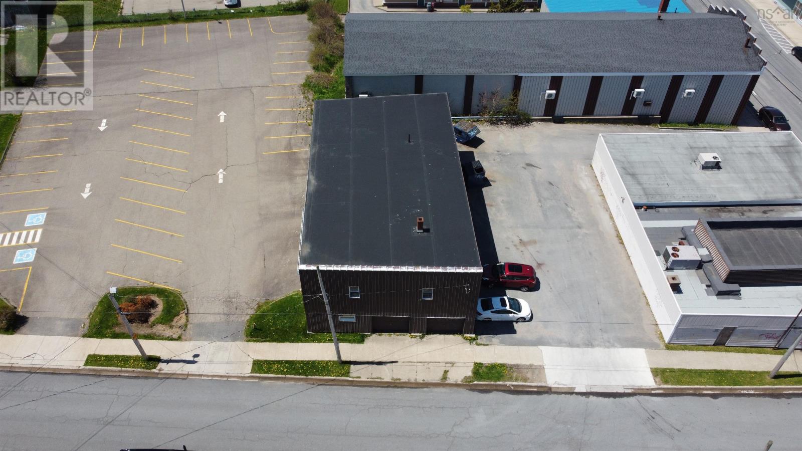 6 Clyde Avenue, Sydney Mines, Nova Scotia  B1V 2E4 - Photo 4 - 202410919