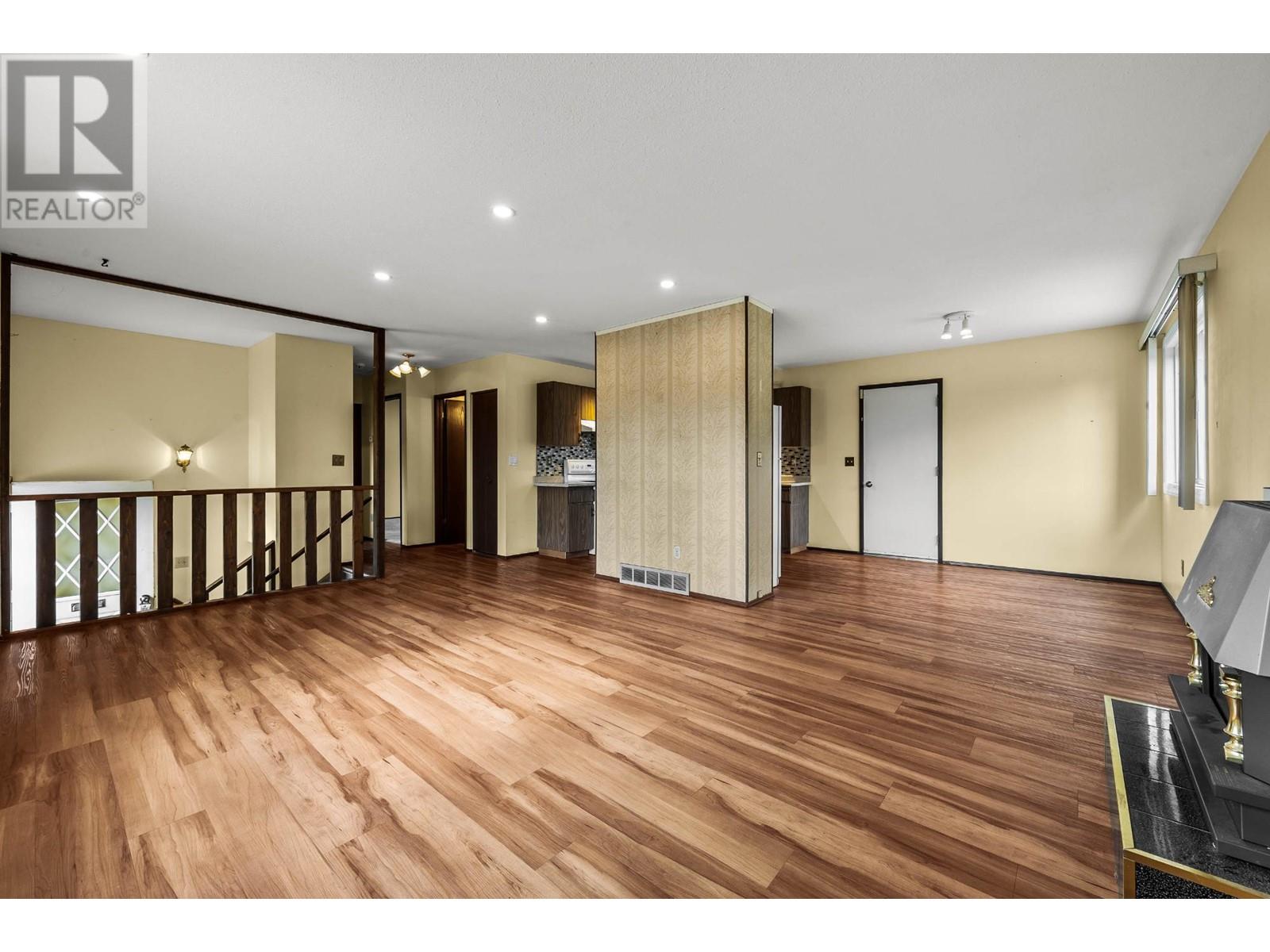 112 Holway Street, Kamloops, British Columbia  V2B 4A4 - Photo 4 - 180609