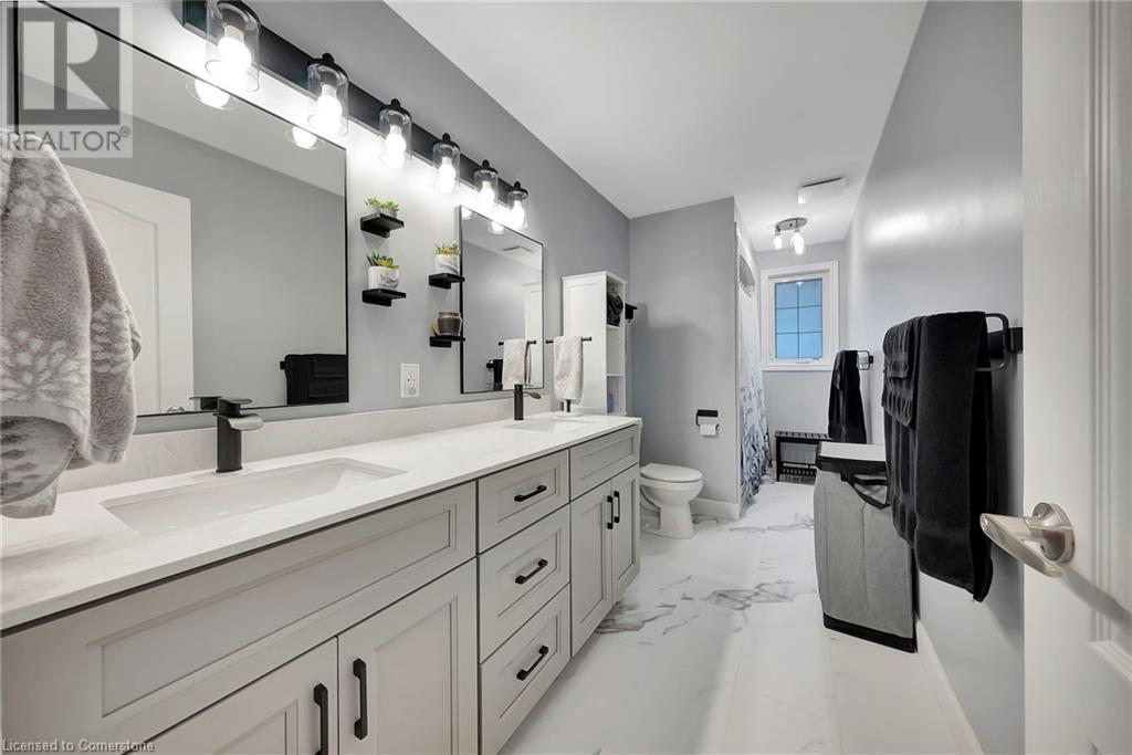 409 Gravel Ridge Trail, Kitchener, Ontario  N2E 0B2 - Photo 37 - 40636838