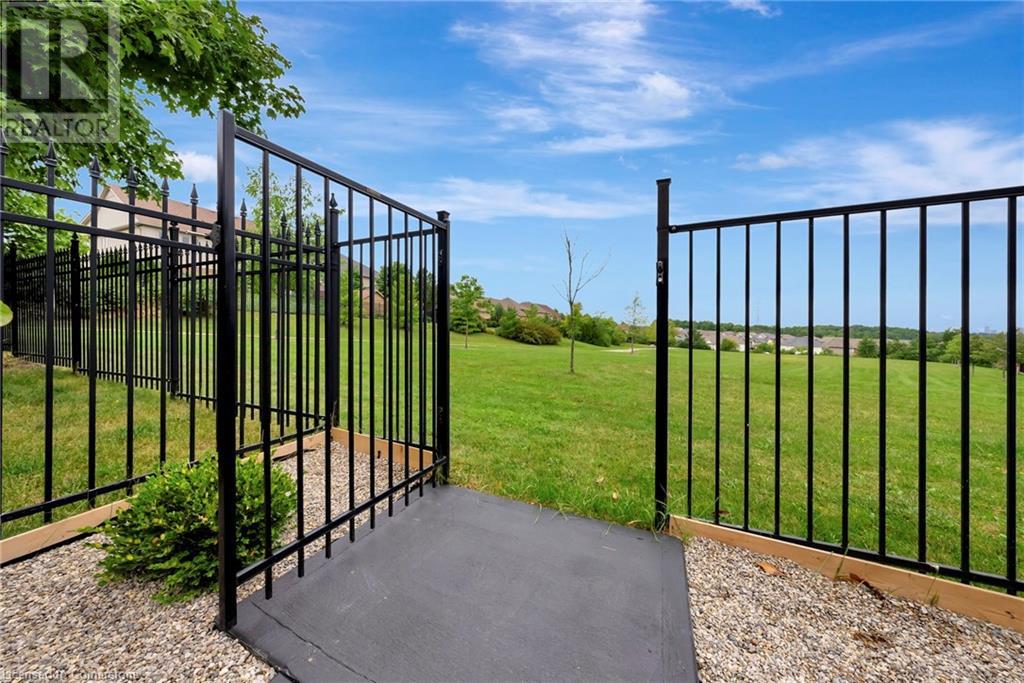 409 Gravel Ridge Trail, Kitchener, Ontario  N2E 0B2 - Photo 46 - 40636838