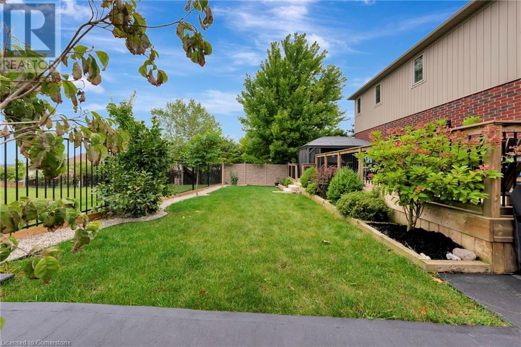 409 Gravel Ridge Trail, Kitchener, Ontario  N2E 0B2 - Photo 44 - 40636838