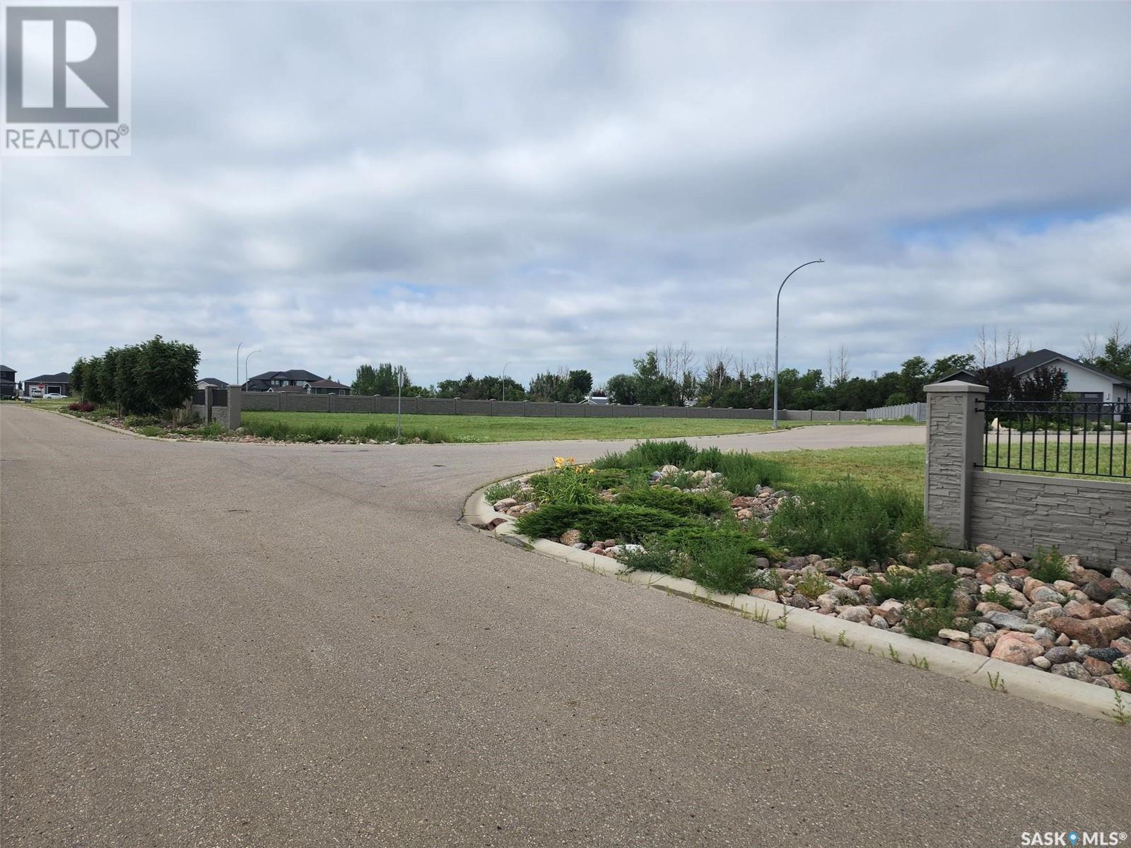 14 BEGGS PLACE, weyburn, Saskatchewan