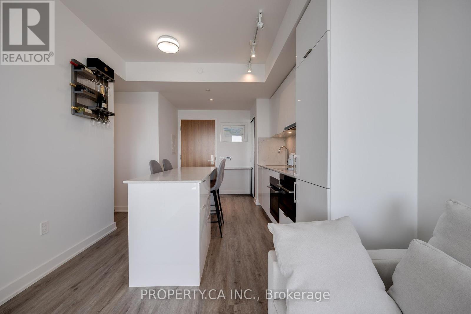 2203 - 15 Queens Quay E, Toronto, Ontario  M5E 0C5 - Photo 12 - C9283059