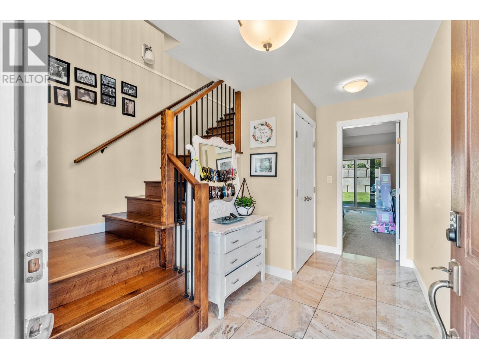 854 Woodrush Drive, Kamloops, British Columbia  V2B 0E3 - Photo 15 - 180614