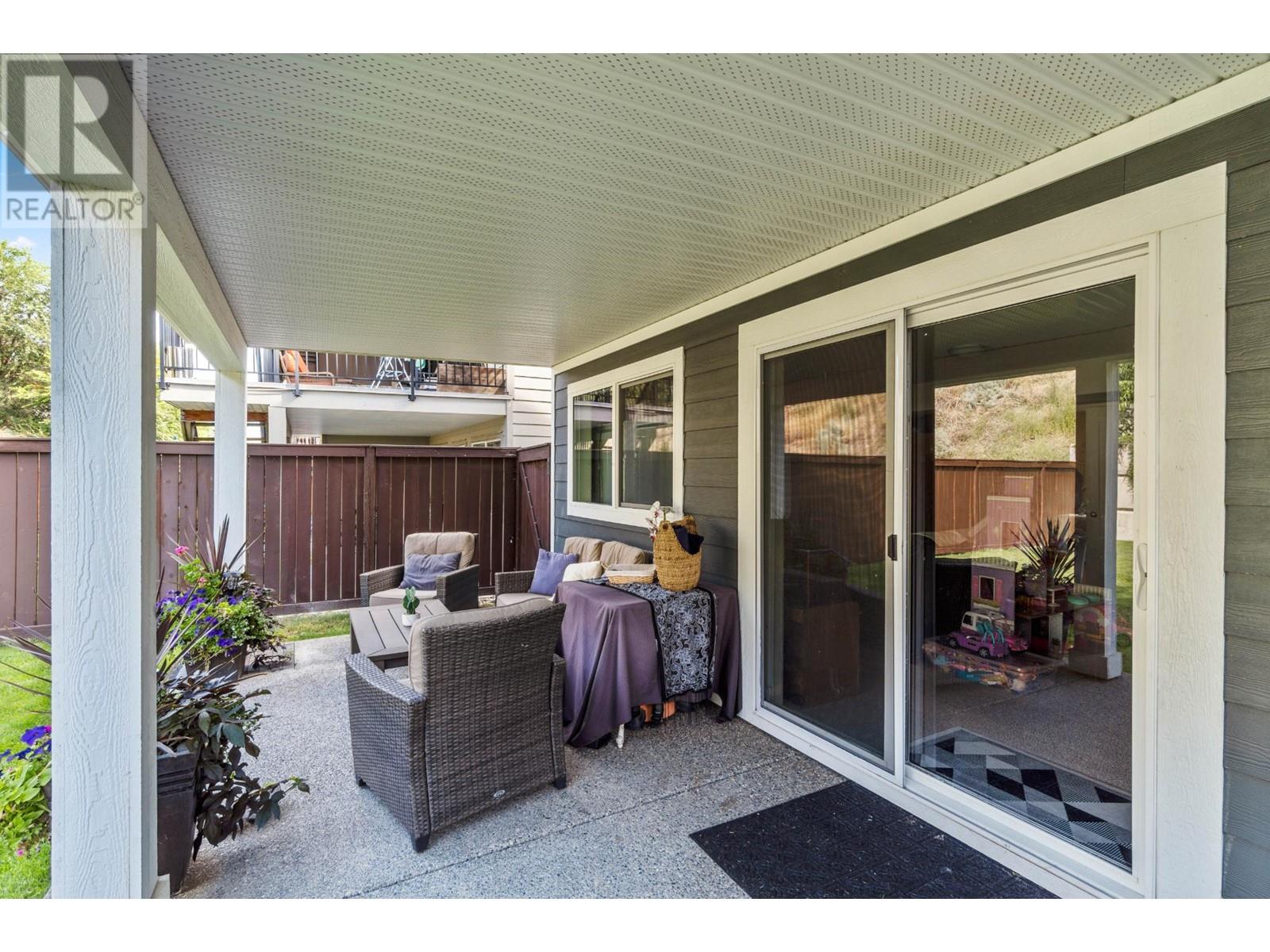 854 Woodrush Drive, Kamloops, British Columbia  V2B 0E3 - Photo 29 - 180614