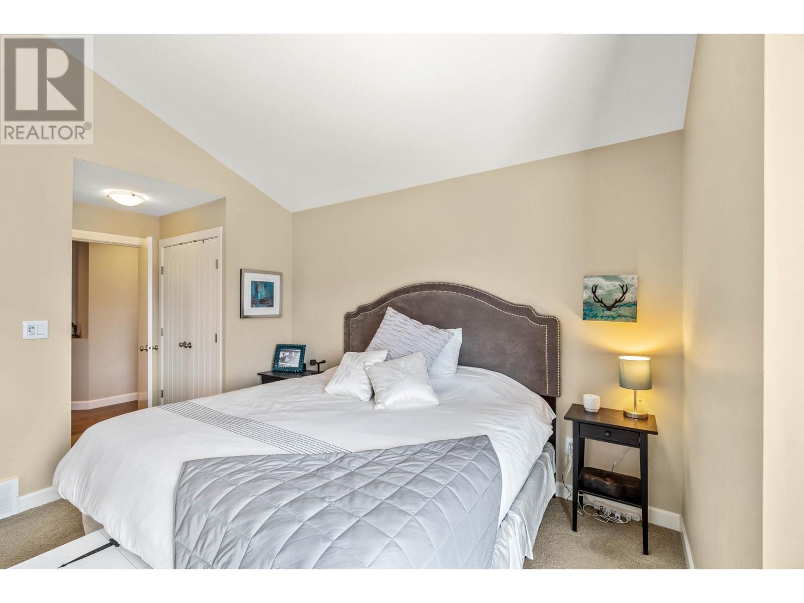 854 Woodrush Drive, Kamloops, British Columbia  V2B 0E3 - Photo 9 - 180614