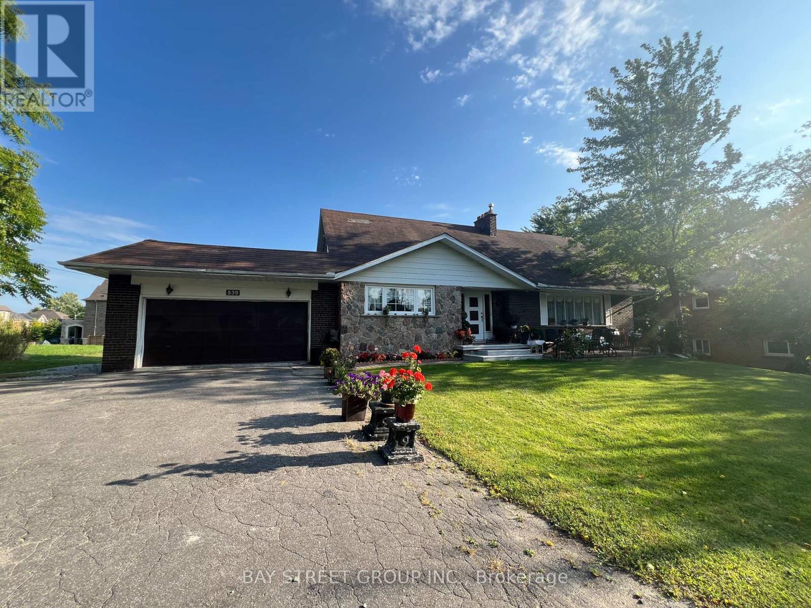 2nd Fl - 539 Elgin Mills Road W, Richmond Hill, Ontario  L4C 4M3 - Photo 1 - N9283354